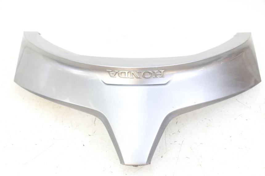 photo de JONCTION CARENAGE ARRIERE INFERIEURE HONDA FORZA ABS 300 (2013 - 2019)