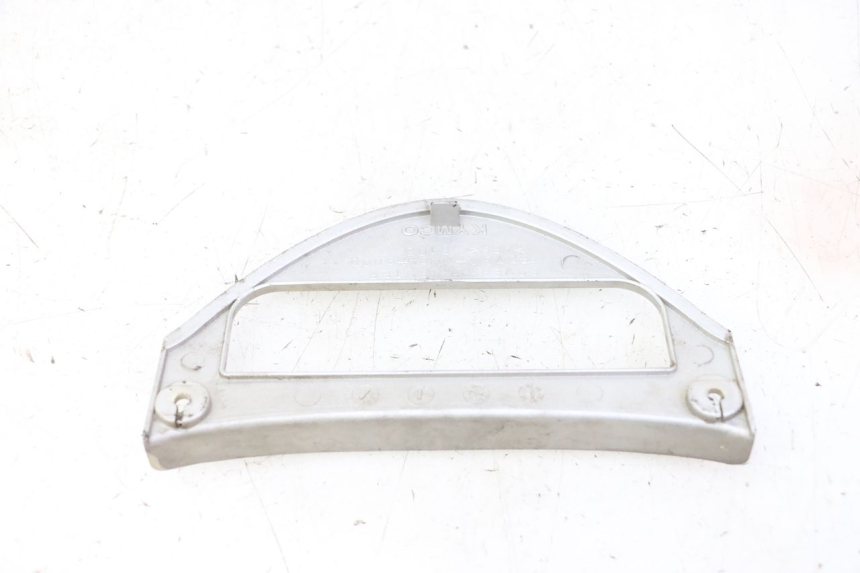 photo de JONCTION CARENAGE ARRIERE INFERIEURE KYMCO GRAND DINK 125 (2002 - 2007)