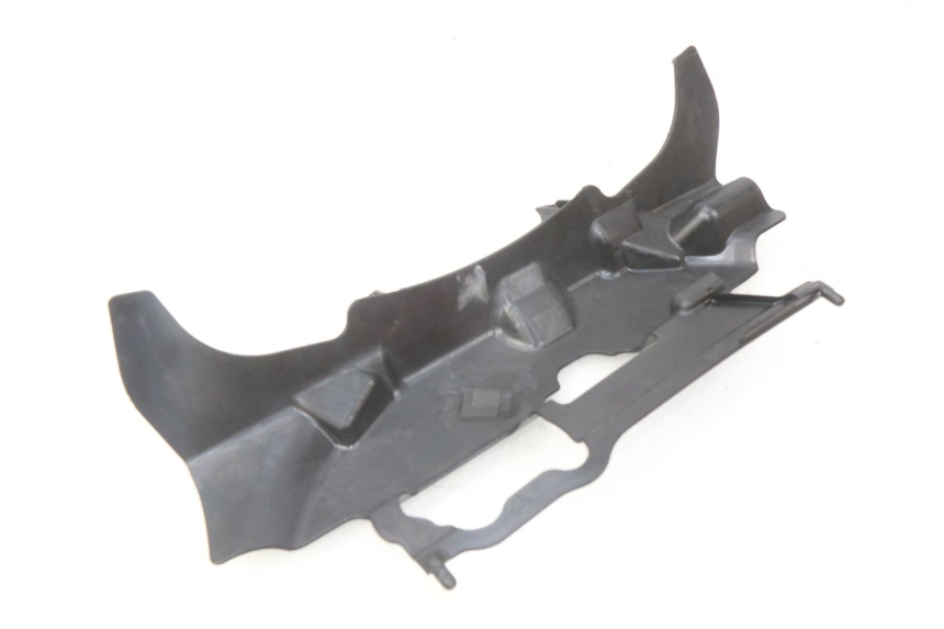 photo de JONCTION CARENAGE ARRIERE INFERIEURE SUZUKI GSX-R GSXR 750 (2011 - 2016)