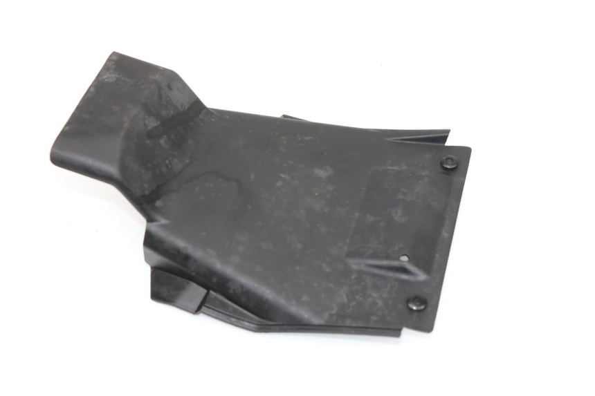 photo de JONCTION CARENAGE ARRIERE INFERIEURE HONDA CBR R 125 (2011 - 2016)