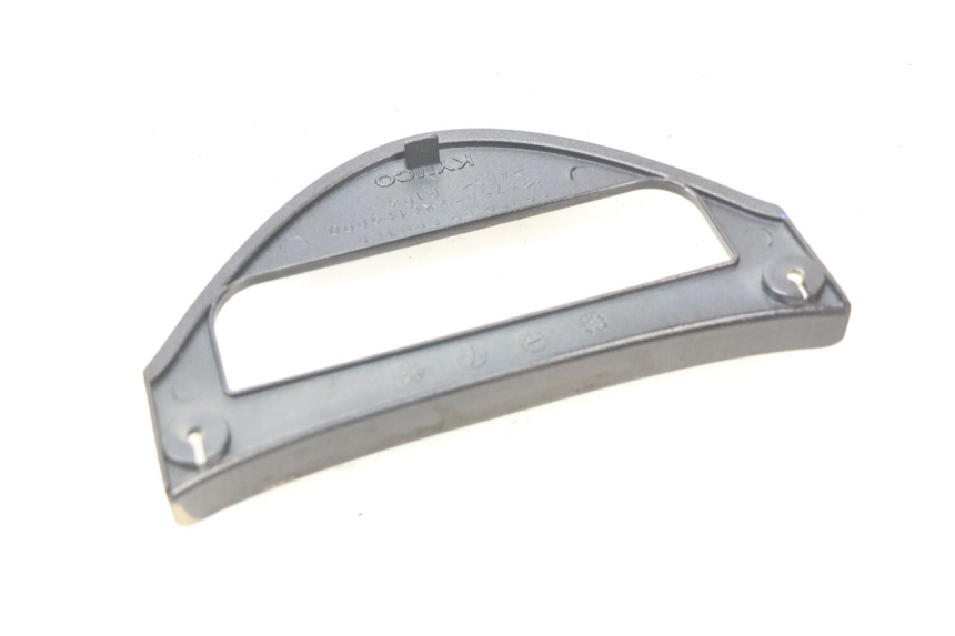 photo de JONCTION CARENAGE ARRIERE INFERIEURE KYMCO GRAND DINK 250 (2002 - 2007)