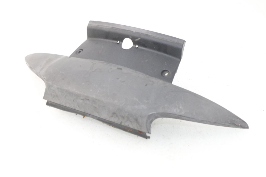 photo de JONCTION CARENAGE ARRIERE INFERIEURE PIAGGIO MP3 LT 400 (2007 - 2012)