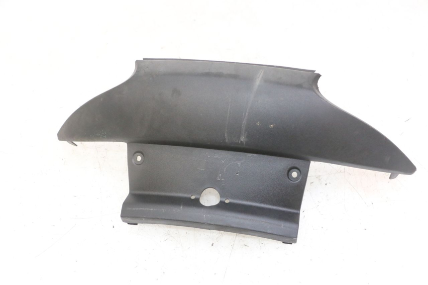 photo de JONCTION CARENAGE ARRIERE INFERIEURE PIAGGIO MP3 LT 300 (2010 - 2016)
