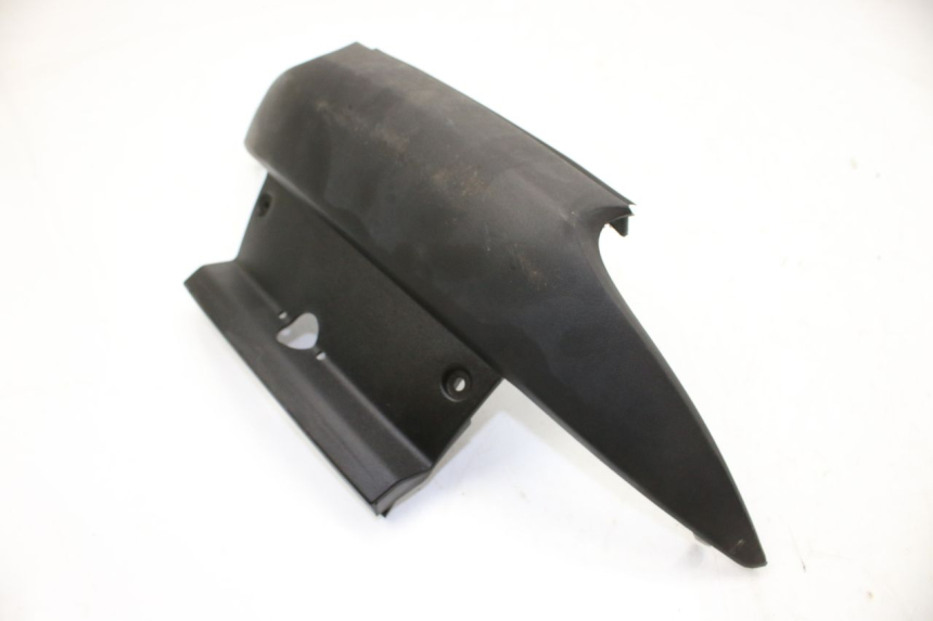 photo de JONCTION CARENAGE ARRIERE INFERIEURE PIAGGIO MP3 LT 300 (2010 - 2016)