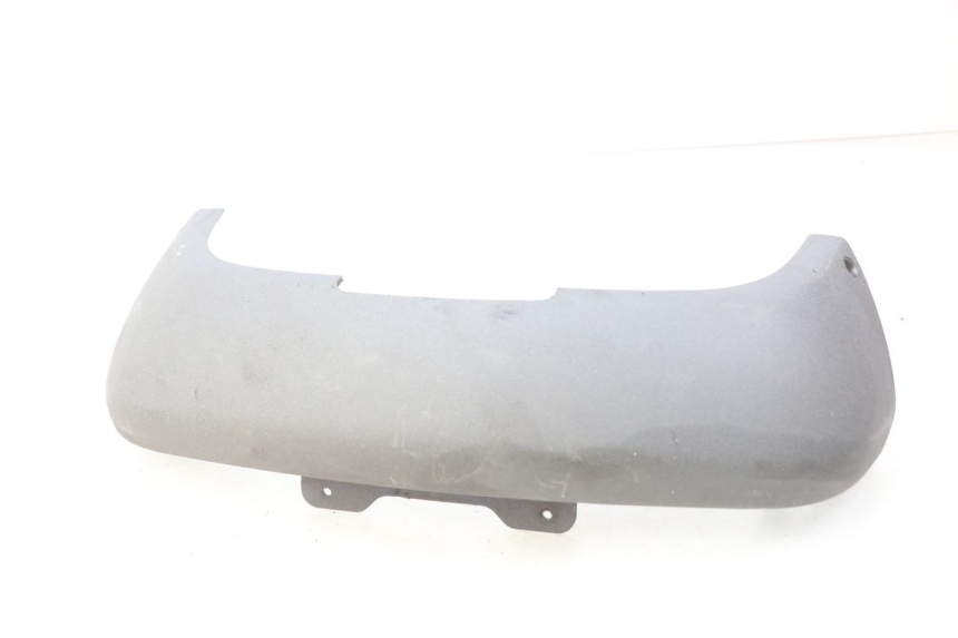 photo de JONCTION CARENAGE ARRIERE INFERIEURE PIAGGIO X9 EVOLUTION 500 (2003 - 2005)