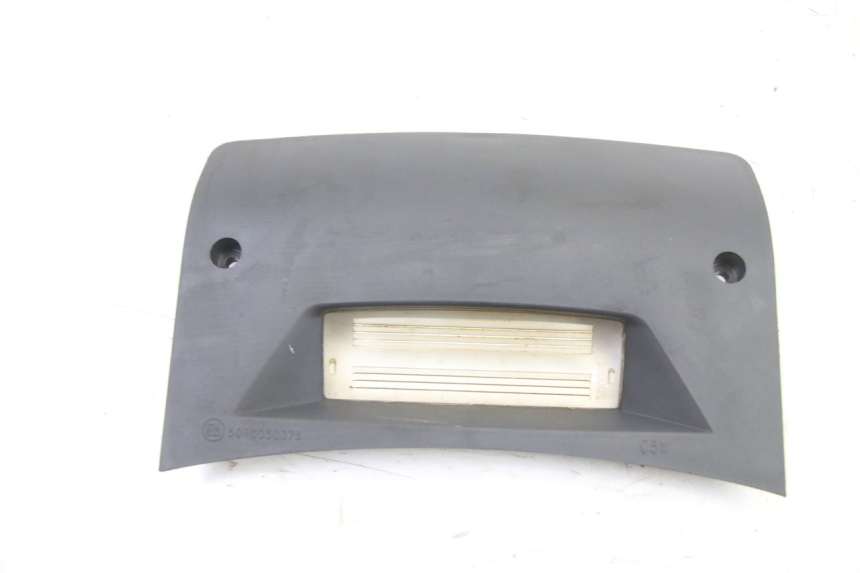 photo de JONCTION CARENAGE ARRIERE INFERIEURE PIAGGIO SUPER LX 125 (2000 - 2003)
