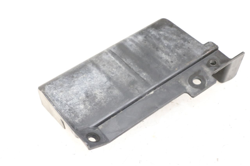 photo de Rear lower fairing junction SUZUKI VL INTRUDER 125 (2004 - 2007)