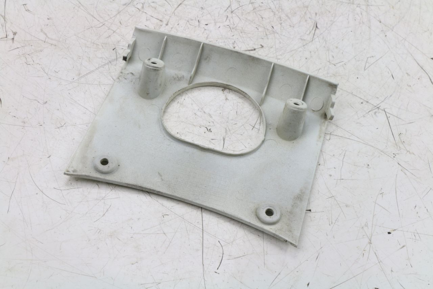 photo de JONCTION CARENAGE ARRIERE INFERIEURE TGB X-MOTION XMOTION 125 (2008 - 2014)