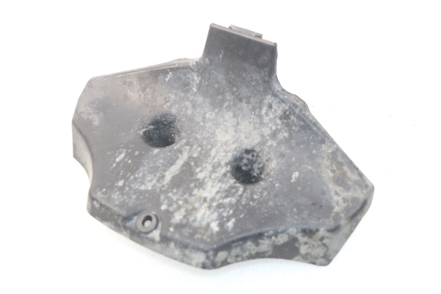 photo de JONCTION CARENAGE ARRIERE INFERIEURE TRIUMPH SPRINT ST ABS 1050 (2005 - 2007)