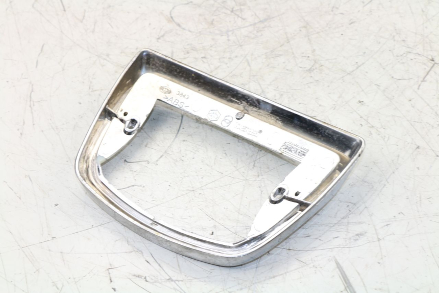 photo de JONCTION CARENAGE ARRIERE INFERIEURE PIAGGIO VESPA LX 2T 50 (2005 - 2013)