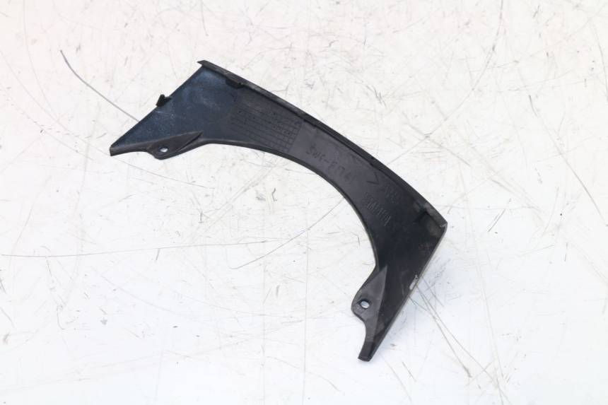 photo de JONCTION CARENAGE ARRIERE INFERIEURE YAMAHA VITY 125 (2008 - 2013)