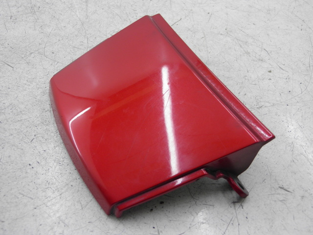 photo de JONCTION CARENAGE ARRIERE KAWASAKI ZZR 600 (1995 - 2004)