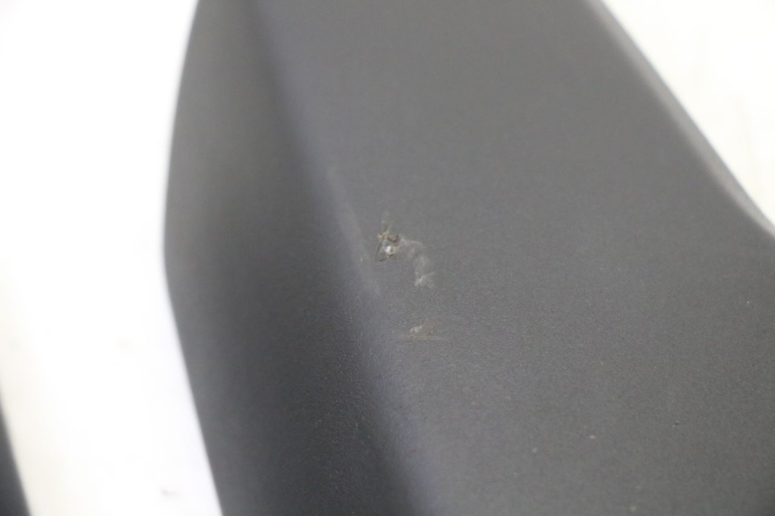 photo de JONCTION CARENAGE ARRIERE PEUGEOT KISBEE 4T 50 (2018 - 2022)