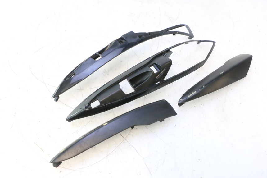 photo de JONCTION CARENAGE ARRIERE PIAGGIO LIBERTY IGET 4T 50 (2021 - 2025) - Vue principale