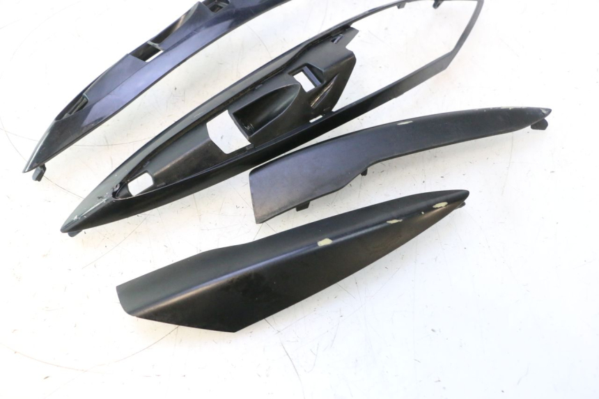 photo de JONCTION CARENAGE ARRIERE PIAGGIO LIBERTY IGET 4T 50 (2021 - 2025) - Points de fixation