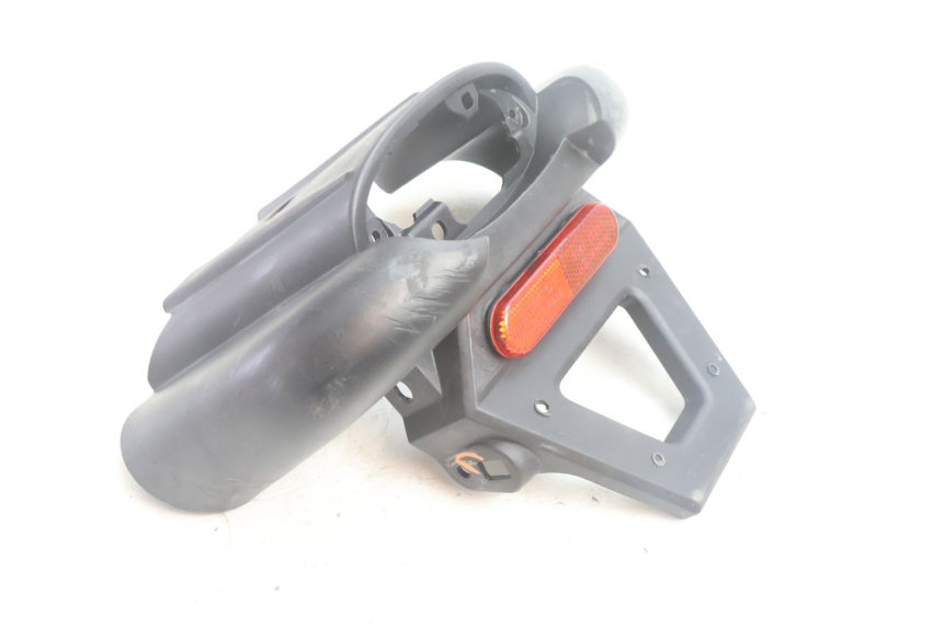 photo de JONCTION CARENAGE ARRIERE PEUGEOT LUDIX BLASTER 50 (2006 - 2014) - Autre angle de vue