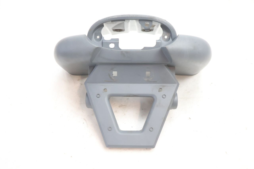 photo de JONCTION CARENAGE ARRIERE PEUGEOT LUDIX ONE 14P 50 (2004 - 2013) - Zoom état d’usage