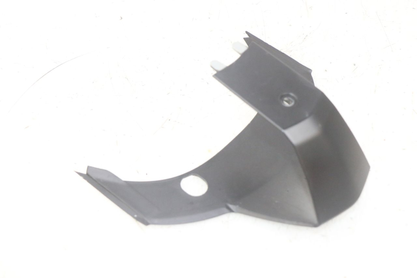 photo de JONCTION CARENAGE ARRIERE PIAGGIO MP3 HPE 300 (2019 - 2026) - Détail de la pièce