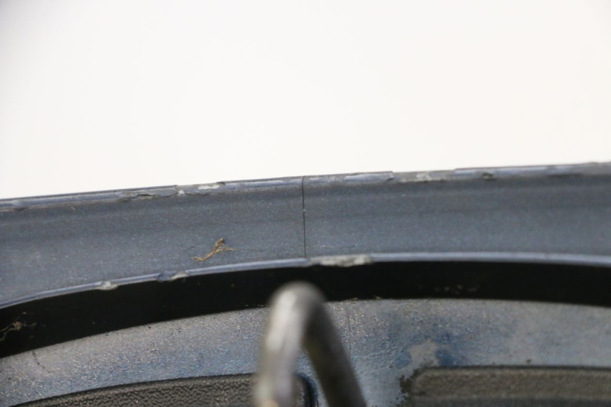 photo de JONCTION CARENAGE ARRIERE PIAGGIO MP3 LT 300 (2010 - 2016)