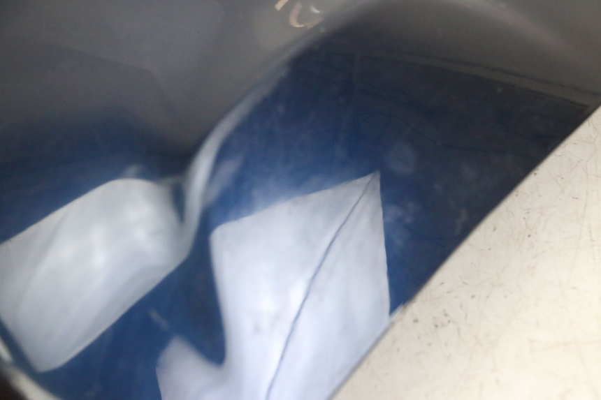 photo de JONCTION CARENAGE ARRIERE PIAGGIO MP3 LT 300 (2010 - 2016)