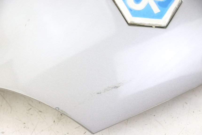 photo de JONCTION CARENAGE ARRIERE PIAGGIO MP3 LT 300 (2010 - 2016) - Points de fixation