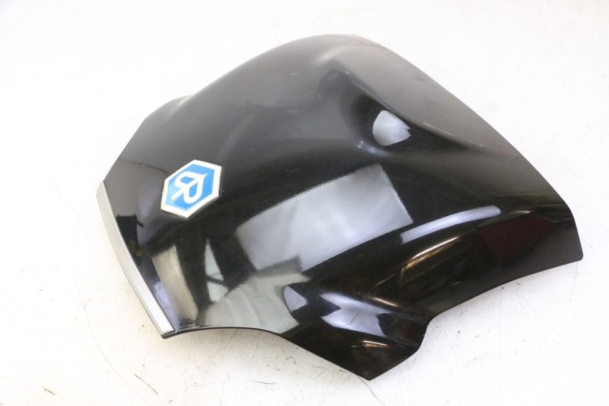 photo de JONCTION CARENAGE ARRIERE PIAGGIO MP3 RL 250 (2007 - 2010)