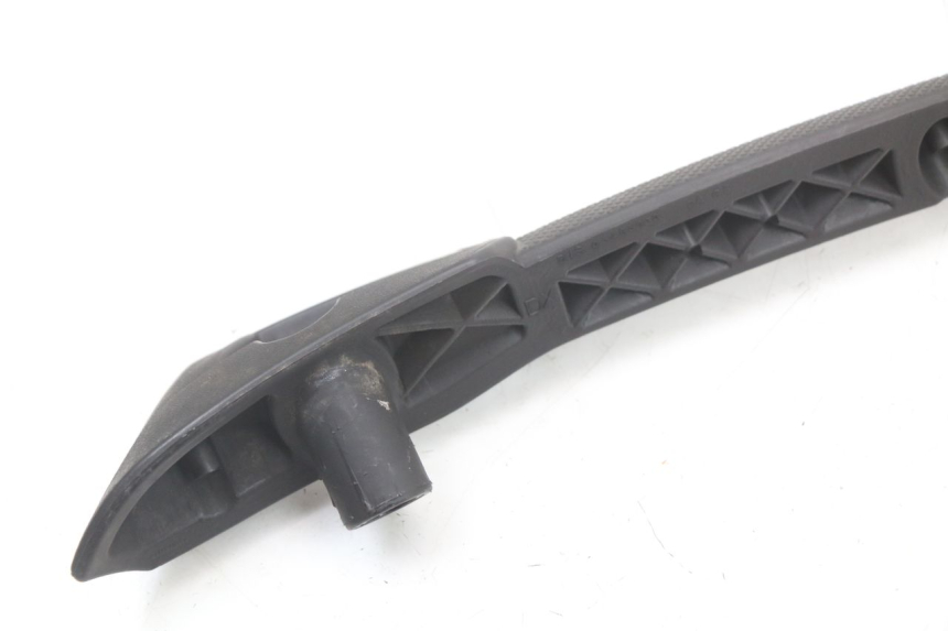 photo de JONCTION CARENAGE ARRIERE MOTO GUZZI NORGE 8V GT 1200 (2011 - 2016)