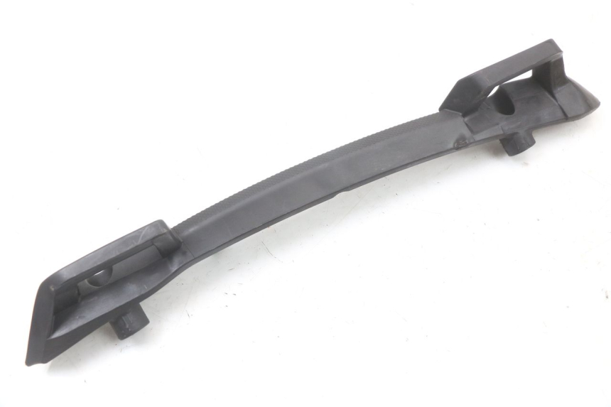 photo de JONCTION CARENAGE ARRIERE MOTO GUZZI NORGE 8V GT 1200 (2011 - 2016)