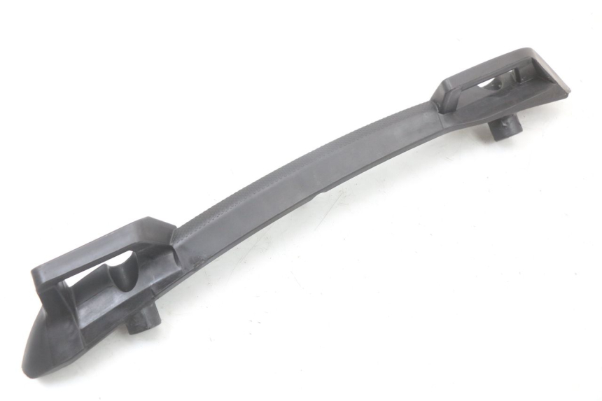 photo de JONCTION CARENAGE ARRIERE MOTO GUZZI NORGE 8V GT 1200 (2011 - 2016)