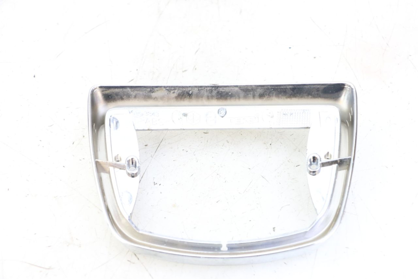 photo de JONCTION CARENAGE ARRIERE PIAGGIO VESPA LX IE 125 (2010 - 2012)