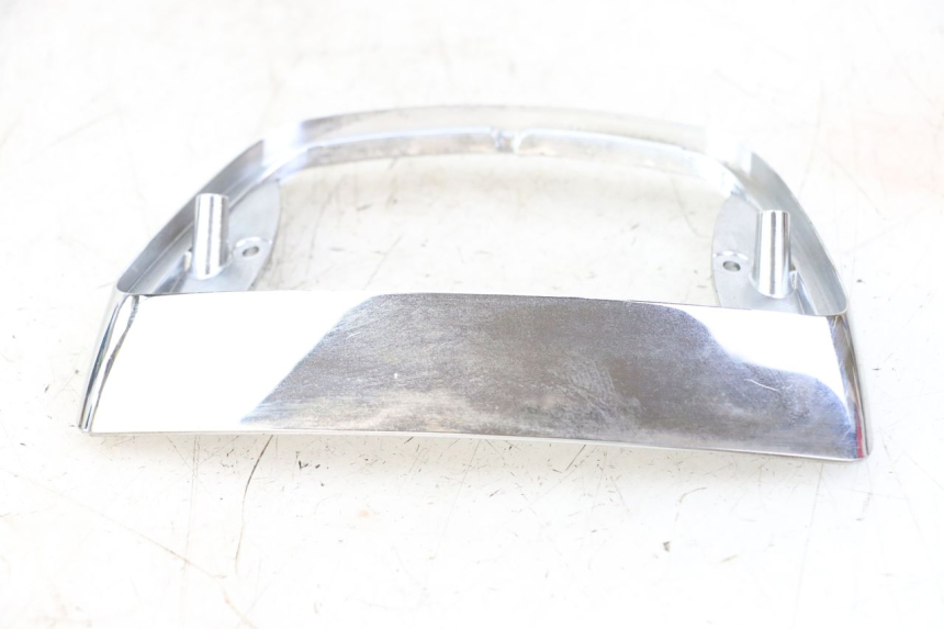 photo de JONCTION CARENAGE ARRIERE PIAGGIO VESPA LX IE 125 (2010 - 2012)