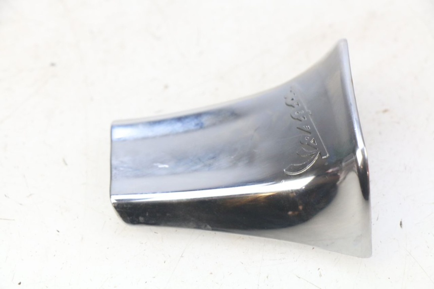 photo de JONCTION CARENAGE ARRIERE PIAGGIO VESPA PRIMAVERA 2T 50 (2013 - 2018)