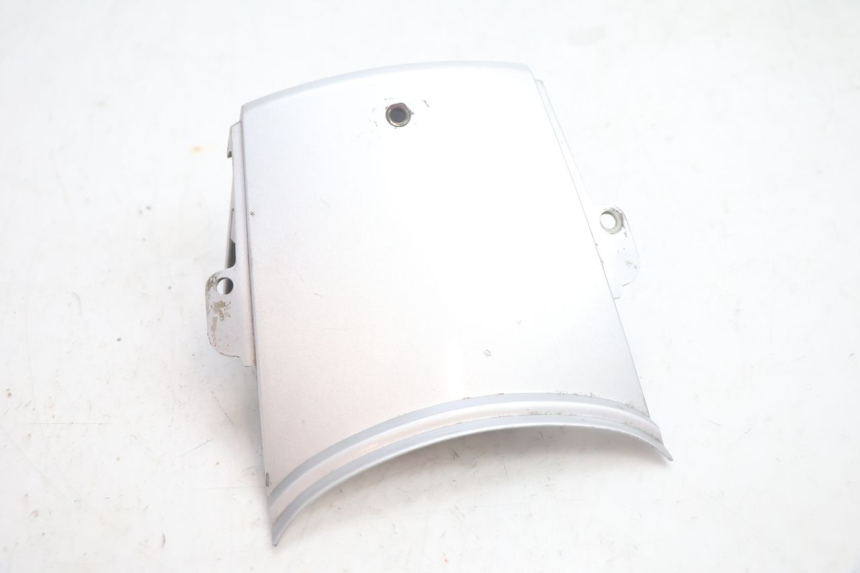 photo de JONCTION CARENAGE ARRIERE HONDA SCV LEAD 100 (2003 - 2007) - Autre angle de vue