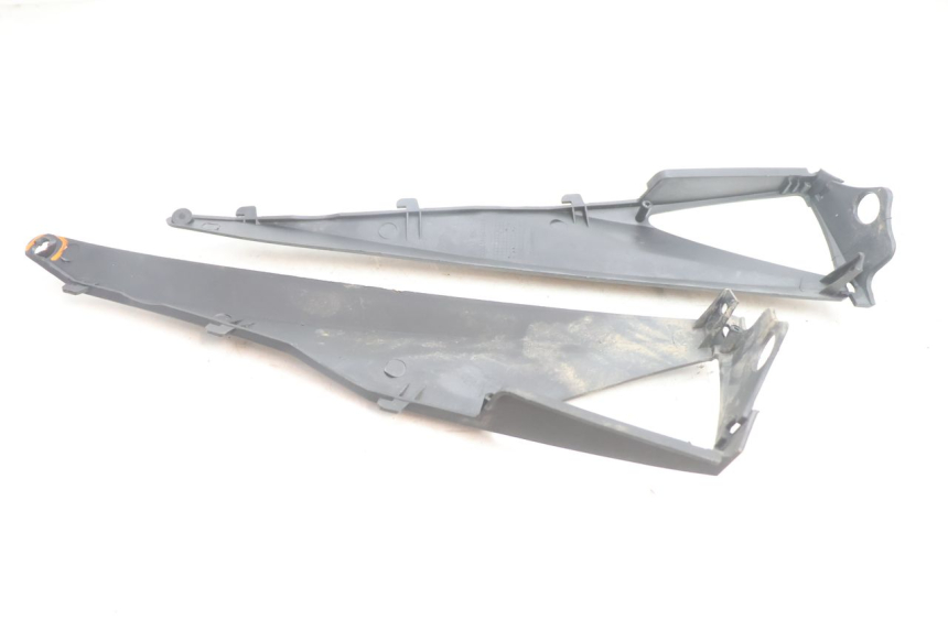 photo de JONCTION CARENAGE ARRIERE RIDE SLASH 2T 50 (2012 - 2014) - Points de fixation