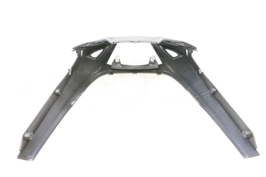 photo de JONCTION CARENAGE ARRIERE APRILIA SR MOTARD 50 (2012 - 2018) - Autre angle de vue