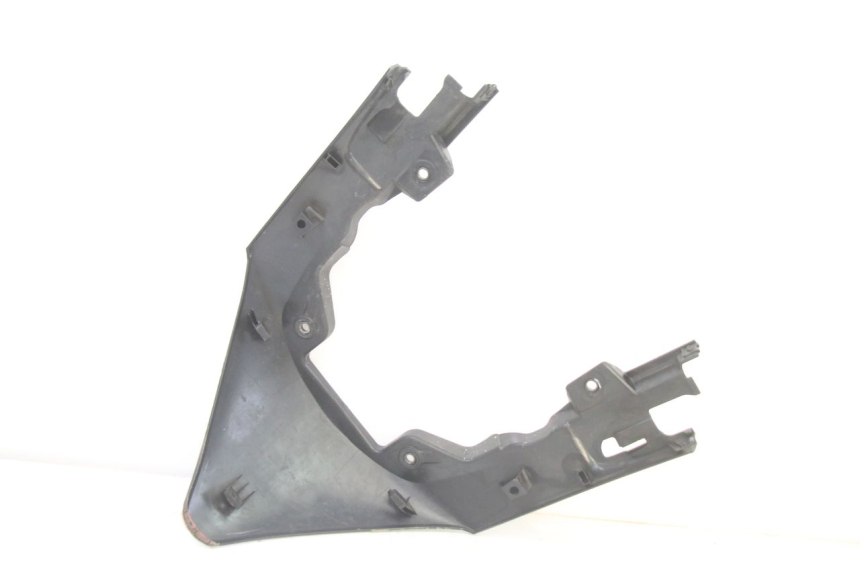photo de JONCTION CARENAGE ARRIERE HONDA ST PAN EUROPEAN 1300 (2002 - 2013)