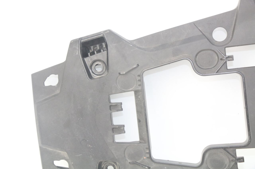 photo de JONCTION CARENAGE ARRIERE SUPERIEUR BMW F GS K81 850 (2018 - 2023)
