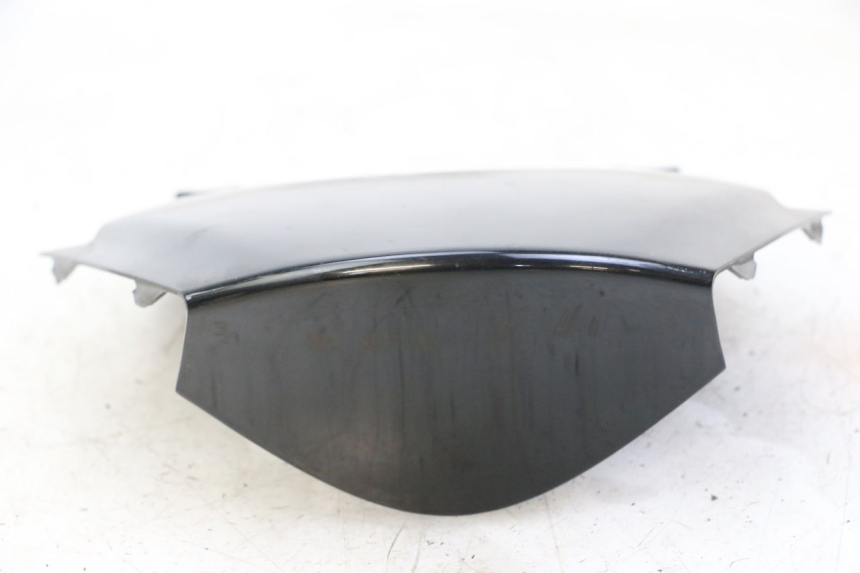 photo de JONCTION CARENAGE ARRIERE SUPERIEUR SUZUKI BURGMAN 125 (2007 - 2014)