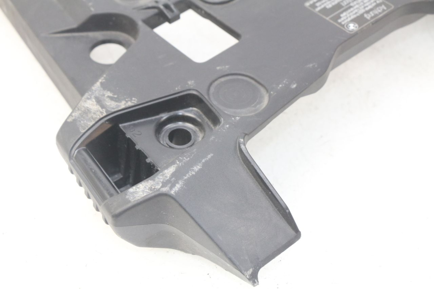 photo de JONCTION CARENAGE ARRIERE SUPERIEUR BMW F GS K81 850 (2018 - 2023)