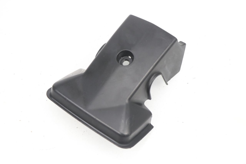 photo de JONCTION CARENAGE ARRIERE SUPERIEUR HONDA NPS ZOOMER 50 (2004 - 2013)