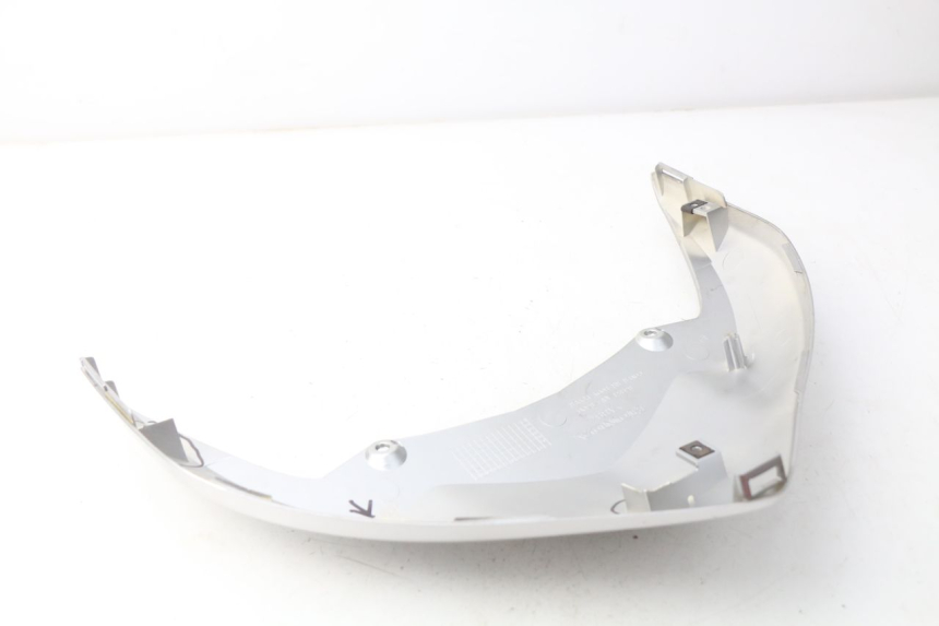 photo de JONCTION CARENAGE ARRIERE SUPERIEUR HONDA NSS EX FORZA 250 (2008 - 2009)