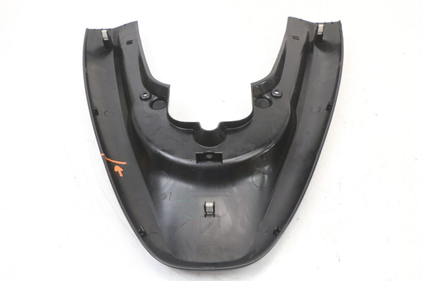 photo de JONCTION CARENAGE ARRIERE SUPERIEUR HONDA PCX (JF28) 125 (2009 - 2011)