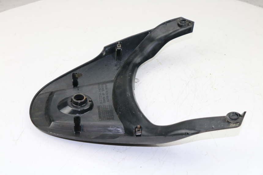 photo de JONCTION CARENAGE ARRIERE SUPERIEUR HONDA SH 300 (2011)