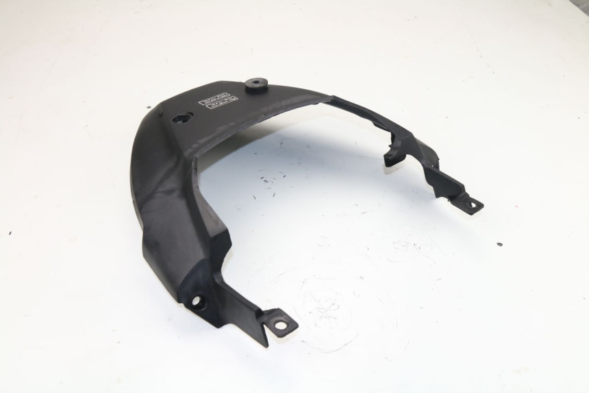 photo de JONCTION CARENAGE ARRIERE SUPERIEUR HONDA XLV VARADERO 125 (2000 - 2006)