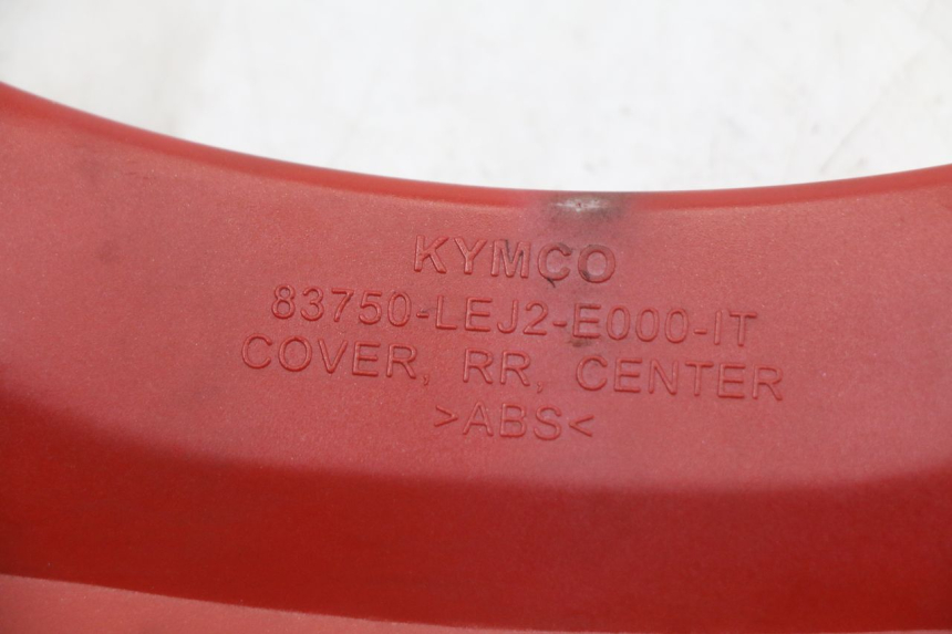 photo de JONCTION CARENAGE ARRIERE SUPERIEUR KYMCO SUPER 8 125 (2008 - 2015)