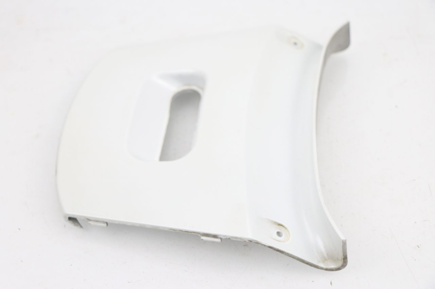 photo de JONCTION CARENAGE ARRIERE SUPERIEUR KYMCO XCITING 500 (2007 - 2010)