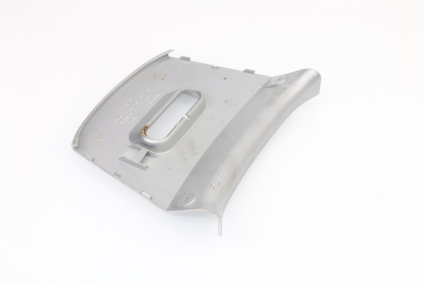 photo de JONCTION CARENAGE ARRIERE SUPERIEUR KYMCO XCITING 500 (2004 - 2006)