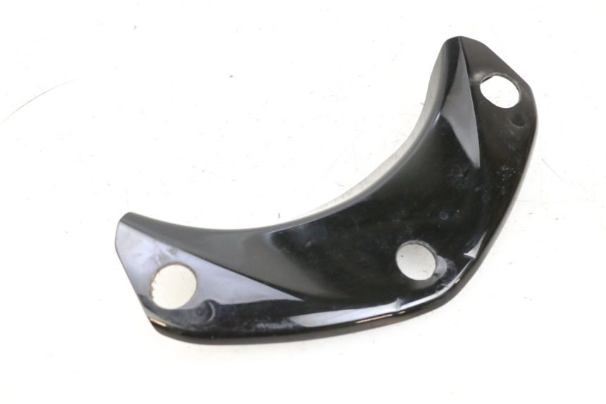 photo de JONCTION CARENAGE ARRIERE SUPERIEUR YAMAHA NEO'S CORE 1 (2022 - 2026) - Autre angle de vue