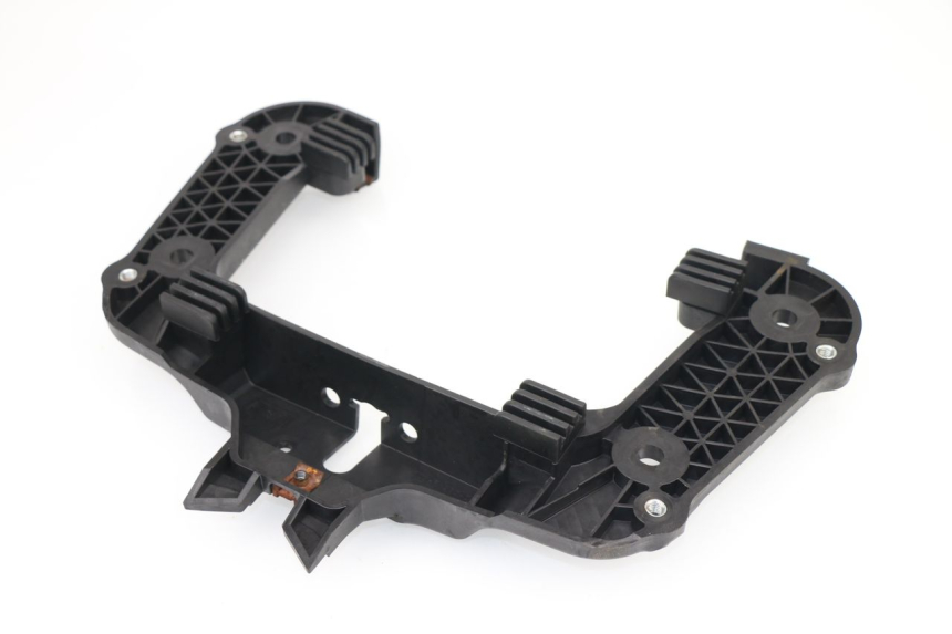 photo de JONCTION CARENAGE ARRIERE SUPERIEUR YAMAHA NEOS NEO'S 4T 50 (2008 - 2016)