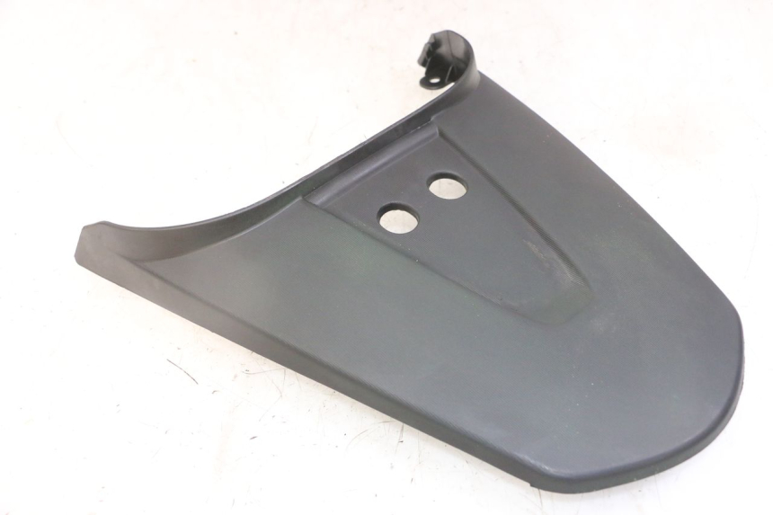 photo de JONCTION CARENAGE ARRIERE SUPERIEUR KYMCO LIKE 4T 50 (2019 - 2025) - Vue principale